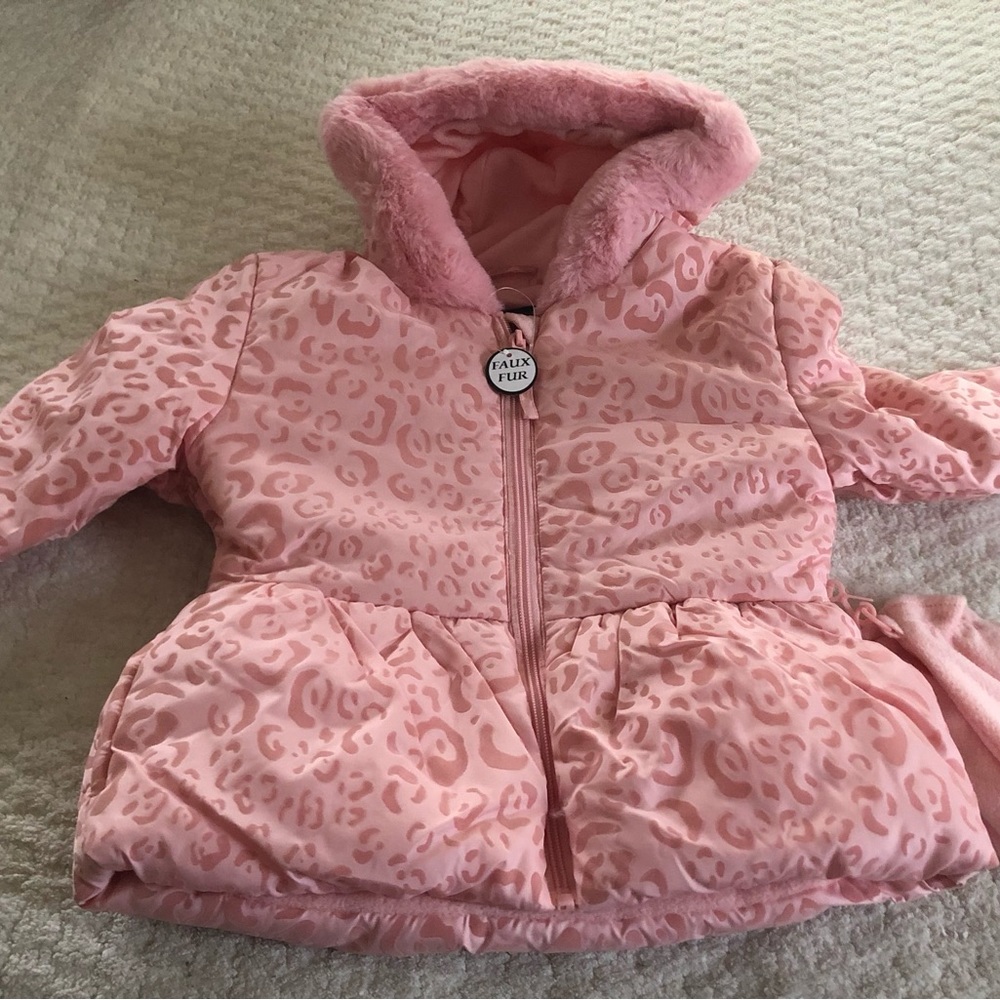 Girls NWT Pink Rothschild Peplum jacket with mittens 4T